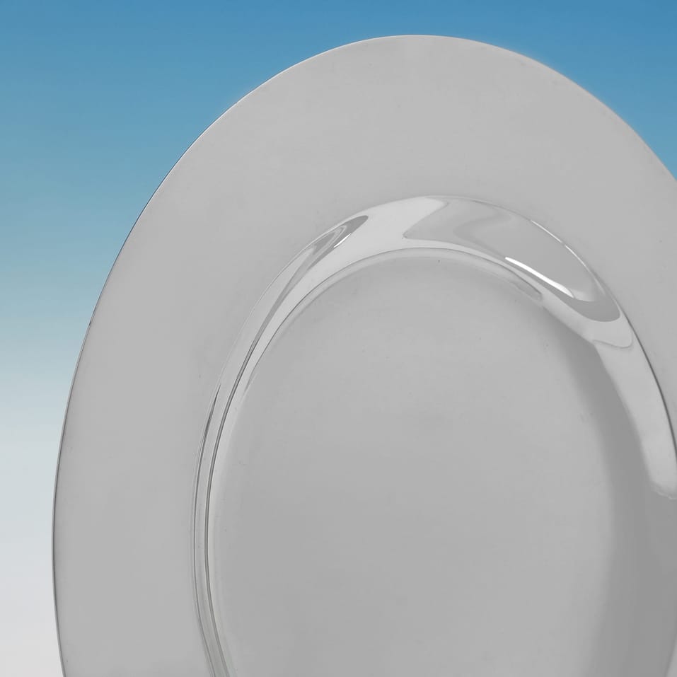 Antique Sterling Silver Set of 12 Plates - Francis Higgins, hallmarked in 1904 London - Edwardian - Image 5