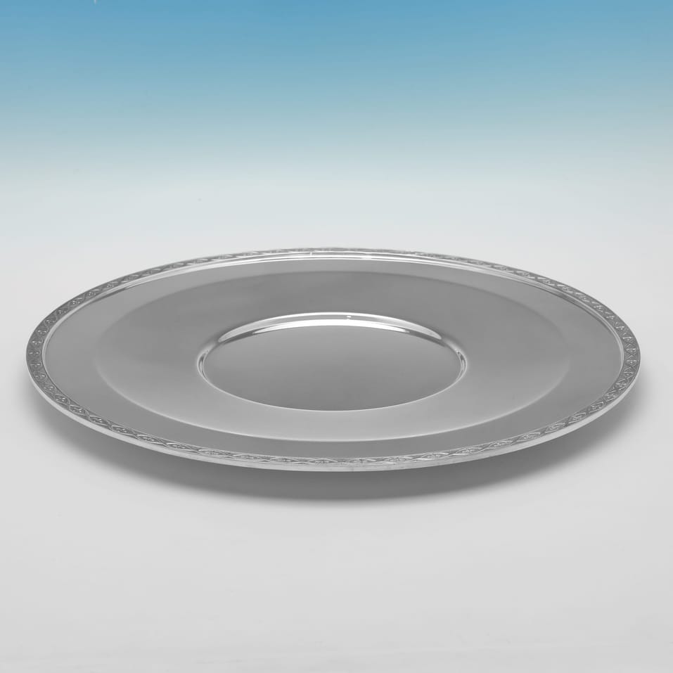 Silver Plate Set of 12 Underplates - C. J. Vander, made circa 2000 London - Elizabeth II - Image 3