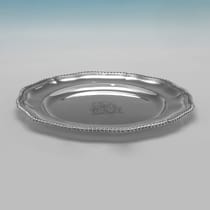 Sterling Silver Set of Dinner Plates & Side Plates - Garrard & Co. Ltd, hallmarked in 1975 Sheffield - Elizabeth II - Thumbnail 3