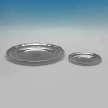 Sterling Silver Set of Dinner Plates & Side Plates - Garrard & Co. Ltd, hallmarked in 1975 Sheffield - Elizabeth II - Thumbnail 4