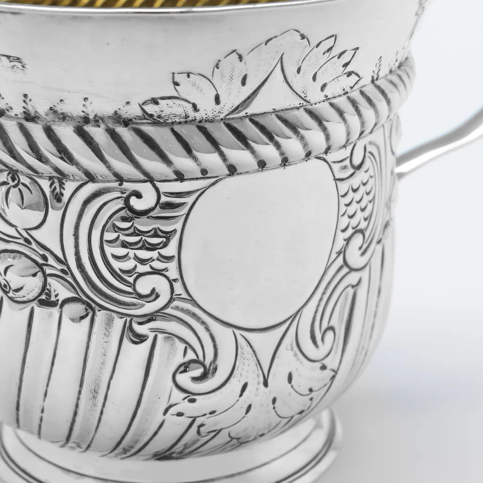 Antique Sterling Silver Porringer - hallmarked in 1749 London - George II - Image 3