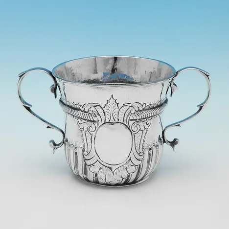 Antique Sterling Silver Porringer - William Spackman, hallmarked in 1719 London - George I - Image 1