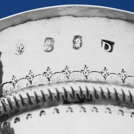 Antique Sterling Silver Porringer - William Spackman, hallmarked in 1719 London - George I - Image 4