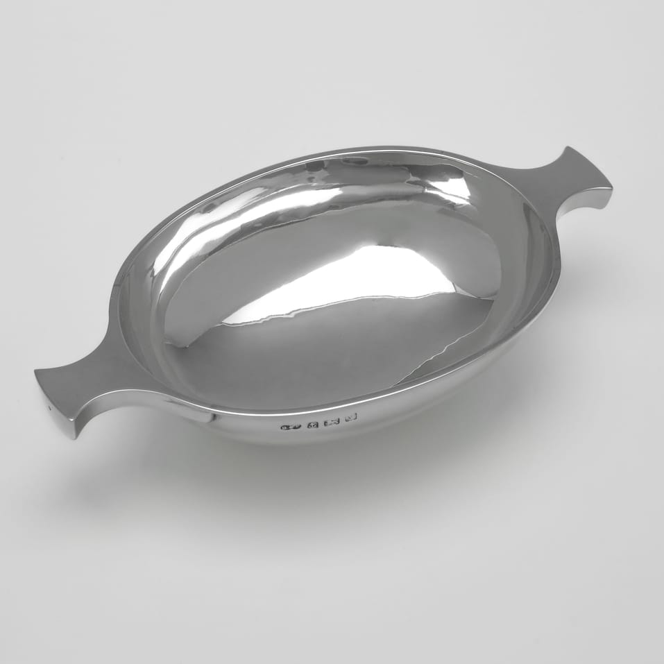 Antique Sterling Silver Quaich - Deakin & Francis, hallmarked in 1923 Birmingham - George V - Image 2