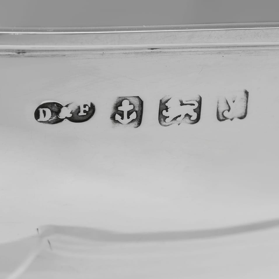 Antique Sterling Silver Quaich - Deakin & Francis, hallmarked in 1923 Birmingham - George V - Image 5