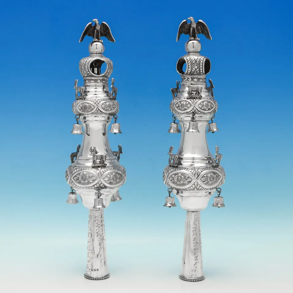Antique Sterling Silver Pair of Rimonim - Morris Salkind, hallmarked in 1920 London - George V - Image 1
