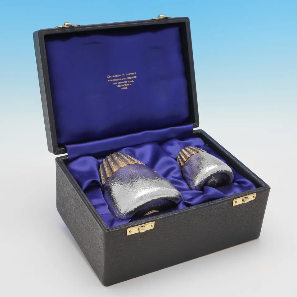 Sterling Silver Salt Shaker & Pepper Grinder - Christopher Lawrence, hallmarked in 1973 London - Elizabeth II - Image 1