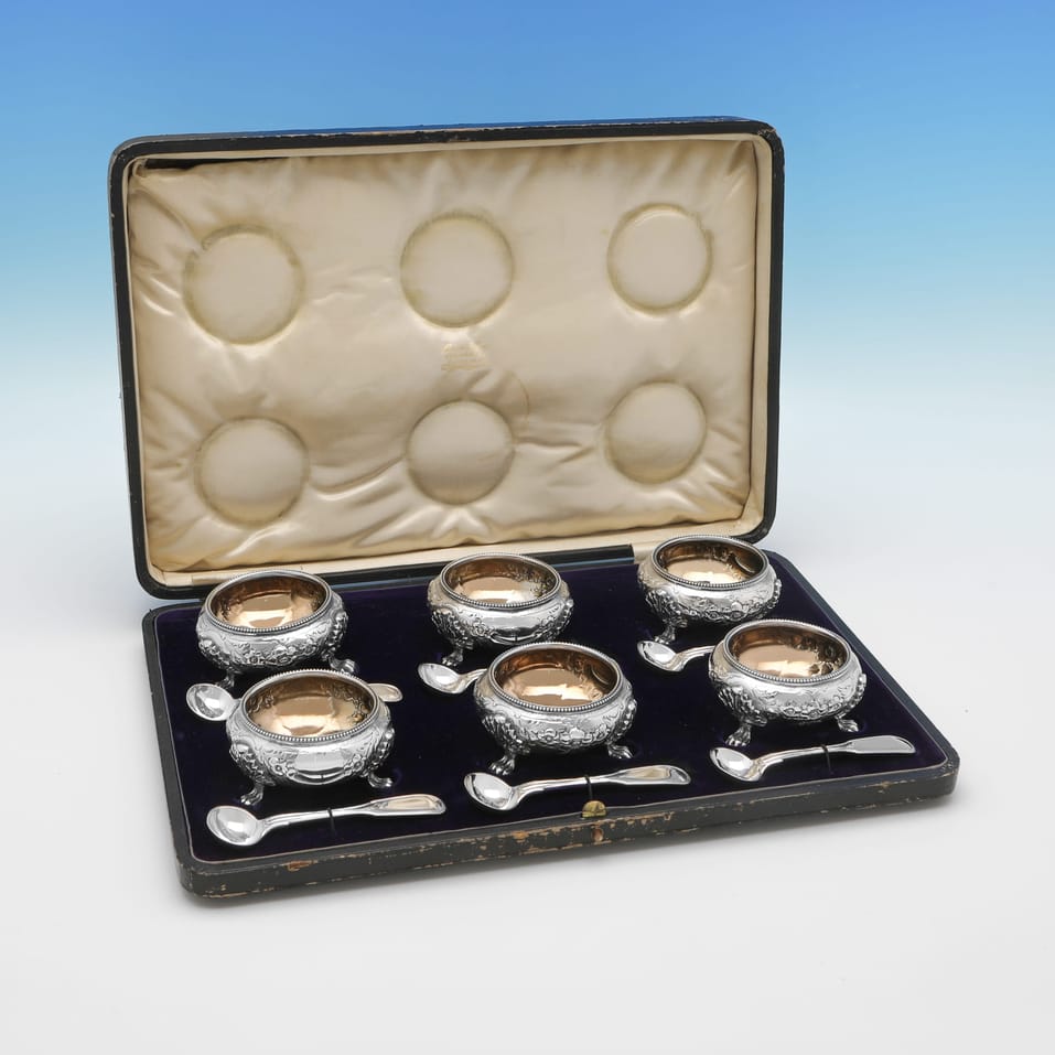 Antique Sterling Silver Set of 6 Salt Cellars - Goldsmiths Alliance Ltd., hallmarked in 1880 London - Victorian