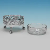 Antique Sterling Silver & Glass Pair of Pierced Salt Cellars - John Langford II & John Sebille, hallmarked in 1763 London - George III - Thumbnail 3