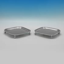 Sterling Silver Pair of Salvers - hallmarked in 1933 Sheffield - George V - Thumbnail 2