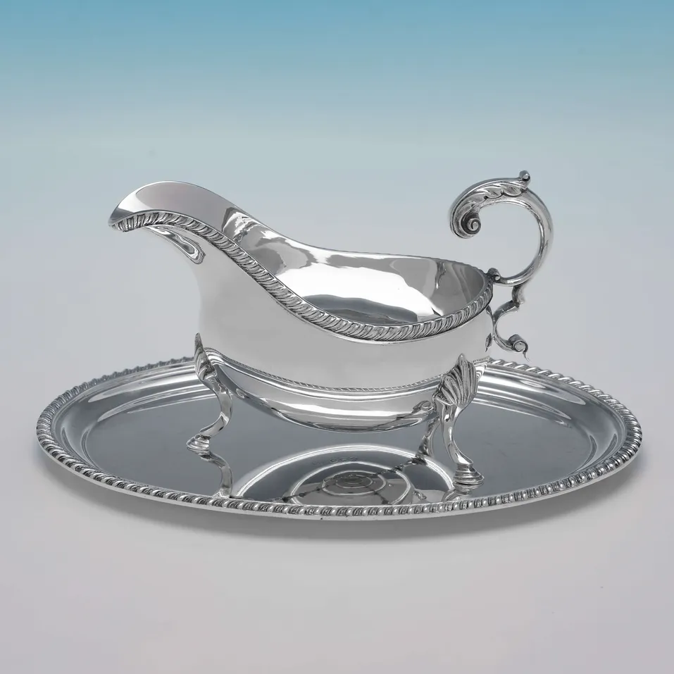 Sterling Silver Set of 4 Sauce Boats on Trays - Roberts & Belk, hallmarked in 1968 Sheffield - Elizabeth II - Image 2