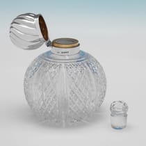 Antique Sterling Silver Scent Bottle - John Newton Mappin, hallmarked in 1887 London - Victorian - Thumbnail 3