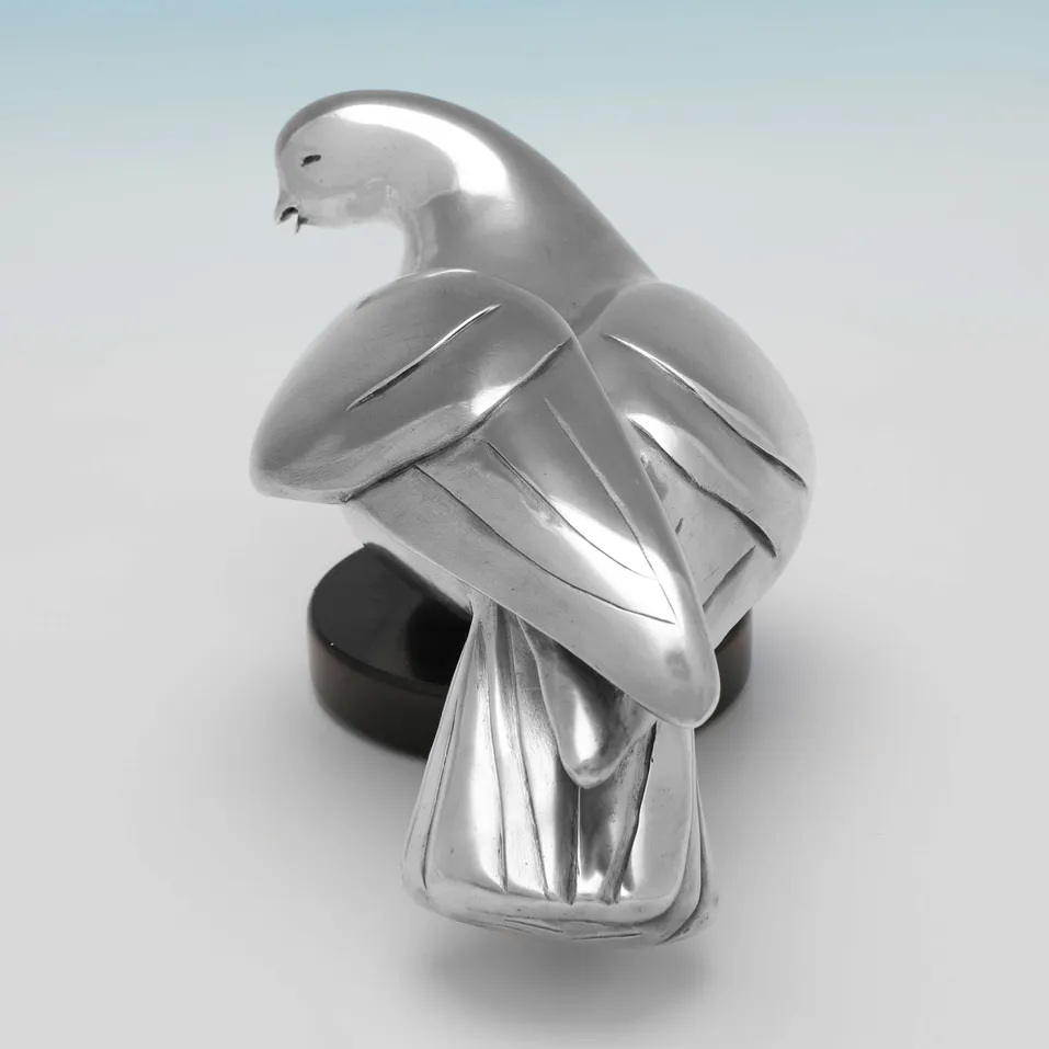 Sterling Silver Dove Sculpture - Morris Singer Foundry, hallmarked in 1999 London - Elizabeth II - Image 3