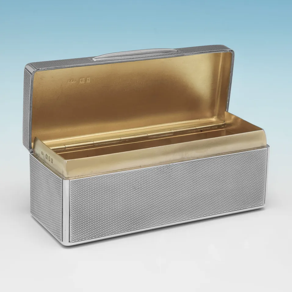 Antique Sterling Silver Snuff Box - Wright & Davies, hallmarked in 1922 London - George V - Image 2