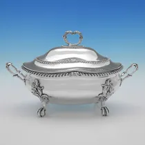 Antique Sterling Silver Soup tureen - Lewis Herne & Francis Butty, hallmarked in 1766 London - George III - Thumbnail 1