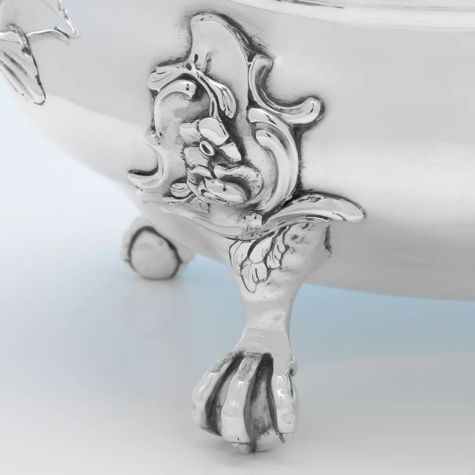 Antique Sterling Silver Soup tureen - Lewis Herne & Francis Butty, hallmarked in 1766 London - George III - Image 6