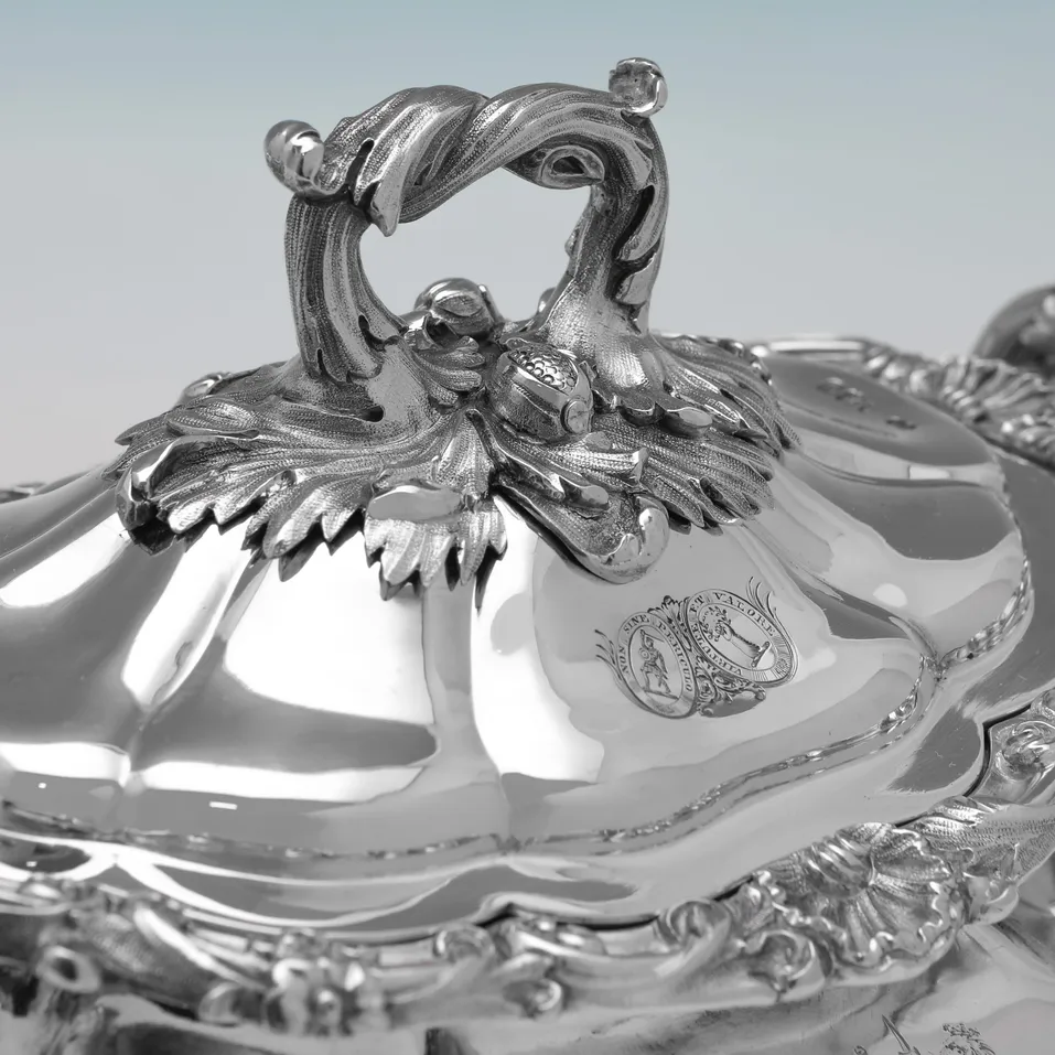 Antique Sterling Silver Soup Tureen and Pair of Sauce Tureens - William Ker Reid, hallmarked in 1829 London - George IV - Image 7