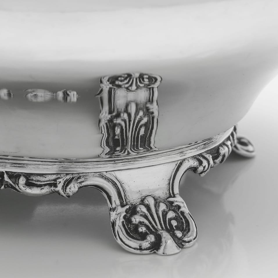 Antique Sterling Silver Sugar Bowl Hallmarked in York - James Barber & William North, hallmarked in 1840 York - Victorian - Image 4