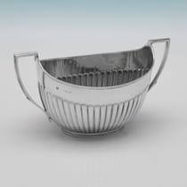 Antique Sterling Silver Sugar Bowl - Edward Hutton, hallmarked in 1891 London - Victorian - Thumbnail 1
