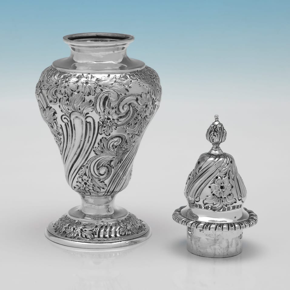 Antique Sterling Silver Sugar Caster - Goldsmiths & Silversmiths Co., hallmarked in 1903 London - Edwardian - Image 4