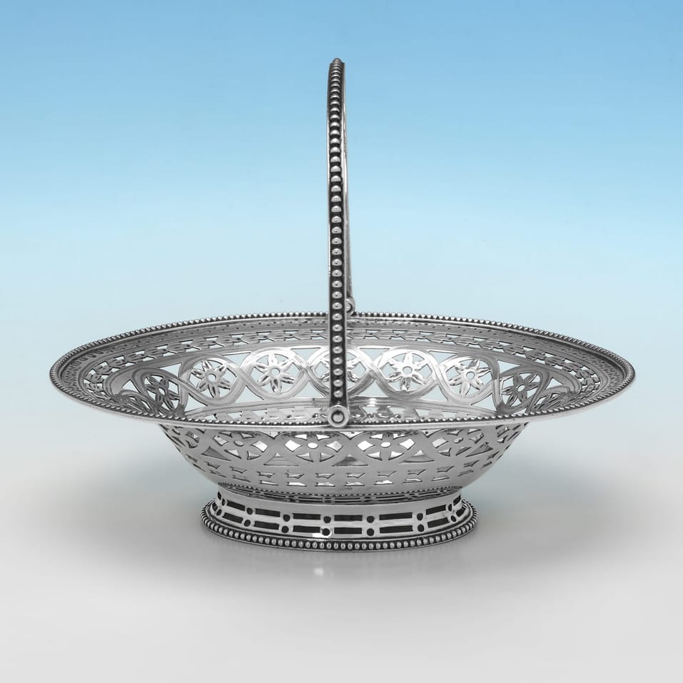 Antique Sterling Silver Sweetmeat Basket - Robert Hennell I, hallmarked in 1781 London - George III - Image 3