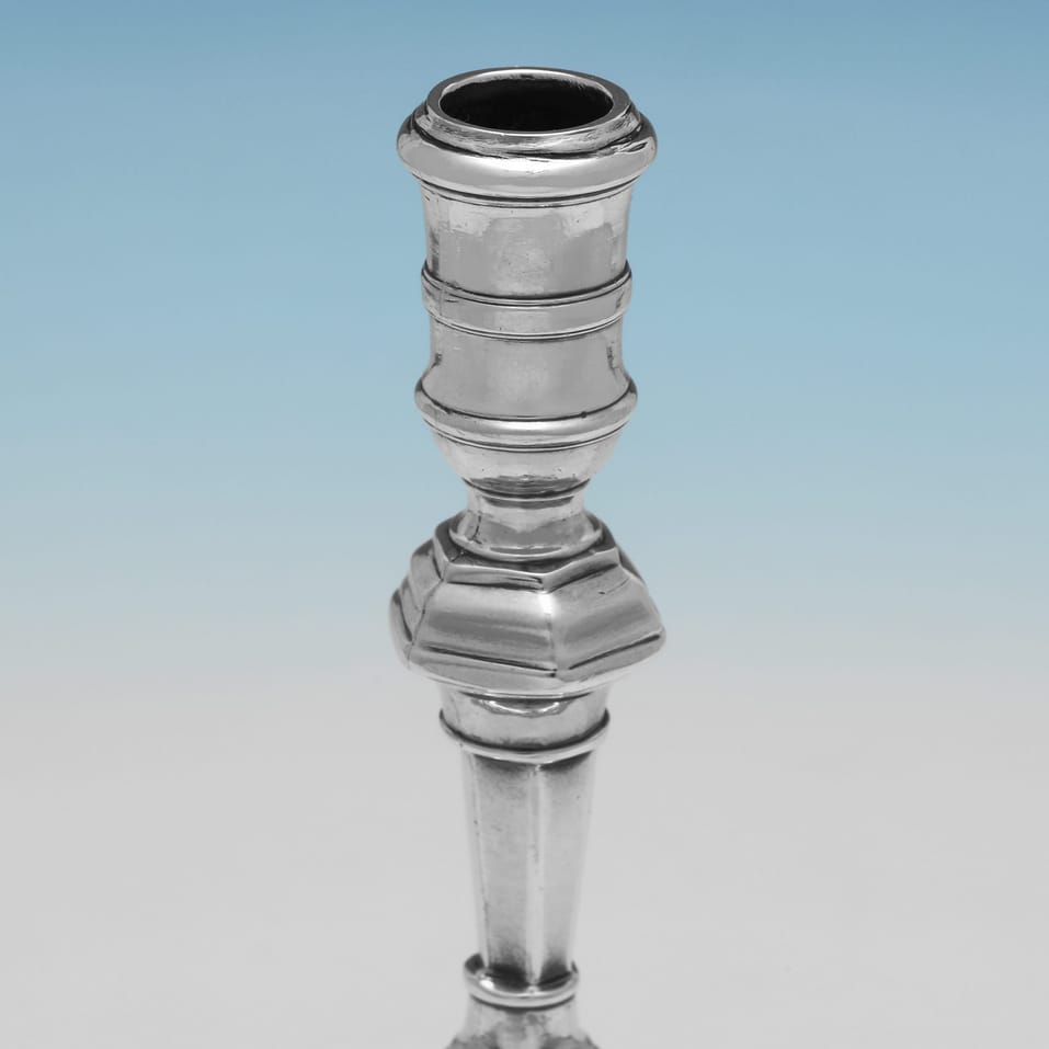 Antique Sterling Silver Pair of Tapersticks - Francis Turner, hallmarked in 1723 London - George I - Image 3