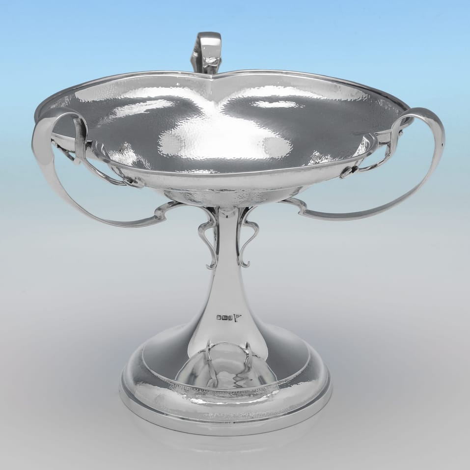Antique Sterling Silver Tazza - Walker & Hall, hallmarked in 1913 Sheffield - George V - Image 2