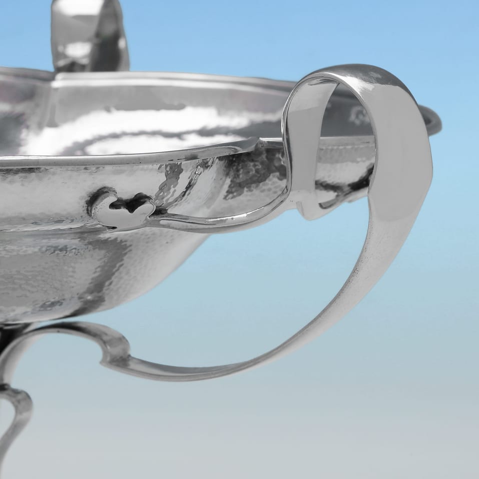 Antique Sterling Silver Tazza - Walker & Hall, hallmarked in 1913 Sheffield - George V - Image 4