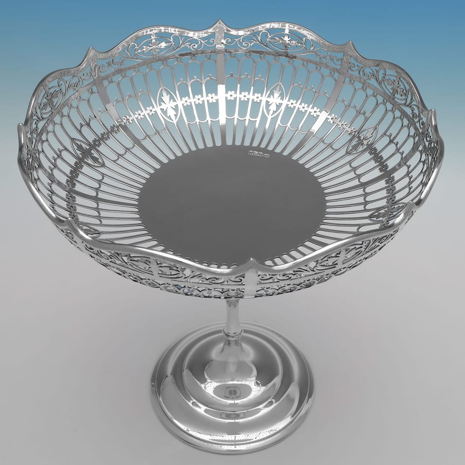 Antique Sterling Silver Tazza - Mappin & Webb, hallmarked in 1911 Sheffield - George V - Image 2