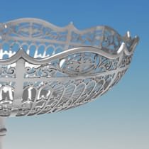 Antique Sterling Silver Tazza - Mappin & Webb, hallmarked in 1911 Sheffield - George V - Thumbnail 3
