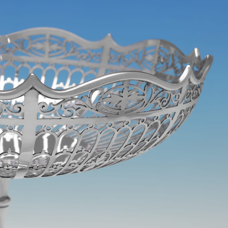 Antique Sterling Silver Tazza - Mappin & Webb, hallmarked in 1911 Sheffield - George V - Image 3