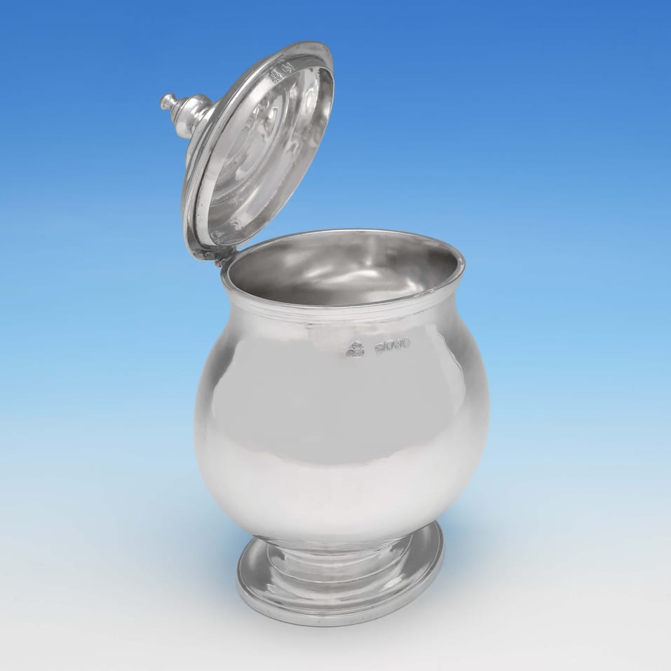 Antique Sterling Silver Tea Caddy - C. F. Hancock & Co., hallmarked in 1885 London - Victorian - Image 2