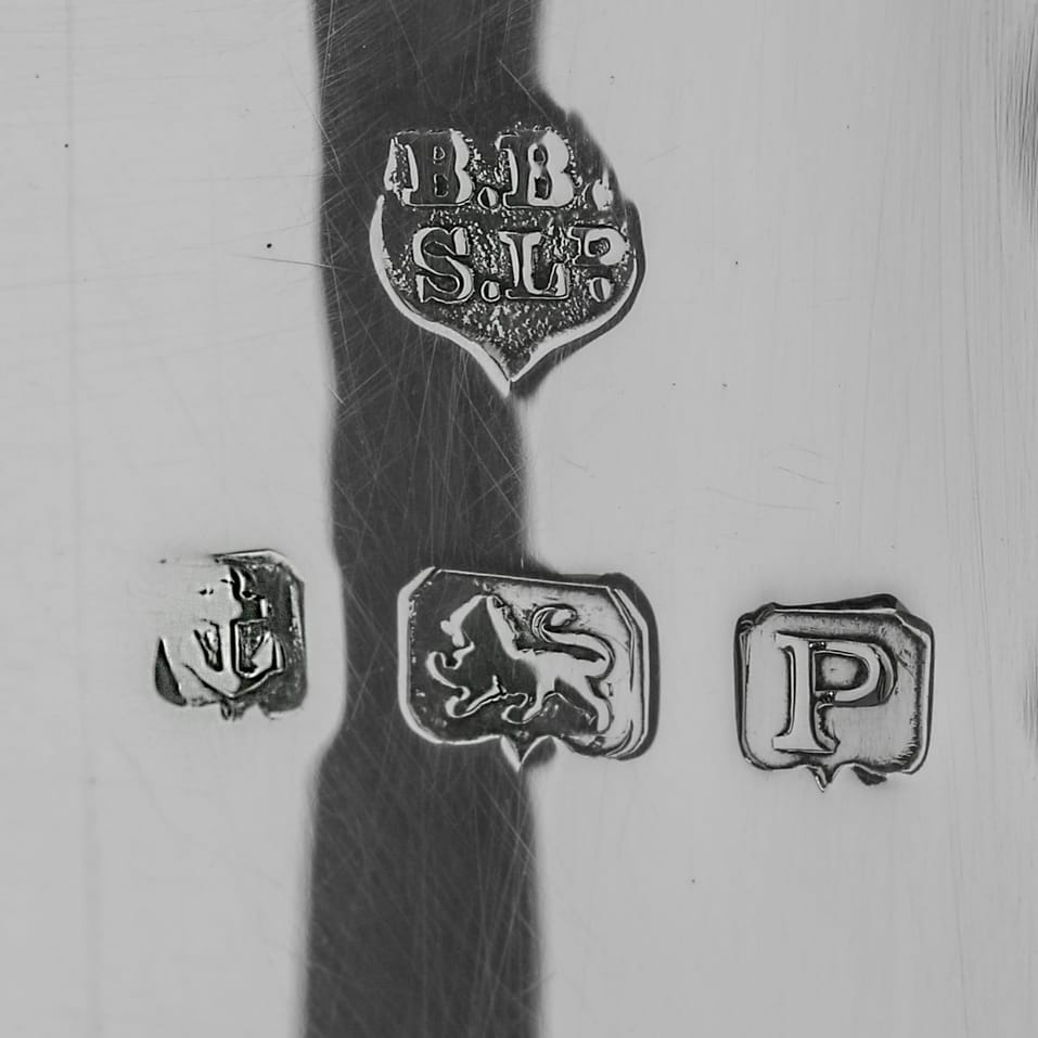 Sterling Silver Tea Set - Barker Brothers Ltd., hallmarked in 1939 Birmingham - George VI - Image 8