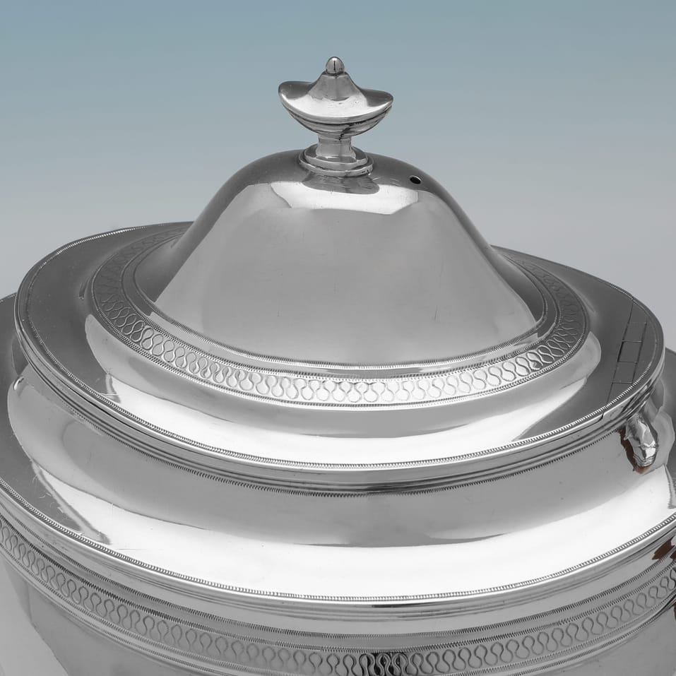 Antique Sterling Silver 4 Piece Tea Set - Robert & David Hennell, hallmarked in 1799 London - George III - Image 4