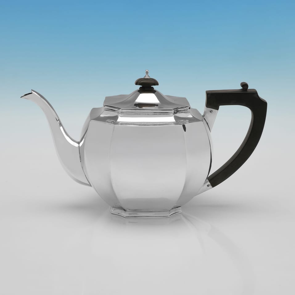 Sterling Silver Tea Set - hallmarked in 1930 London - George V - Image 2