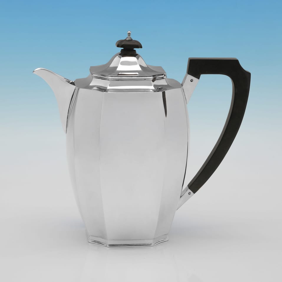 Sterling Silver Tea Set - hallmarked in 1930 London - George V - Image 4