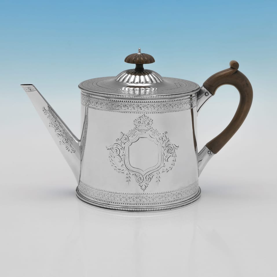 Antique Sterling Silver Tea Set - Walter & John Barnard, hallmarked in 1887 London - Victorian - Image 2