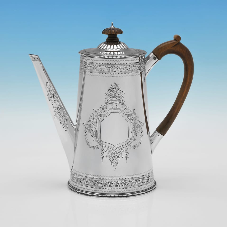 Antique Sterling Silver Tea Set - Walter & John Barnard, hallmarked in 1887 London - Victorian - Image 4