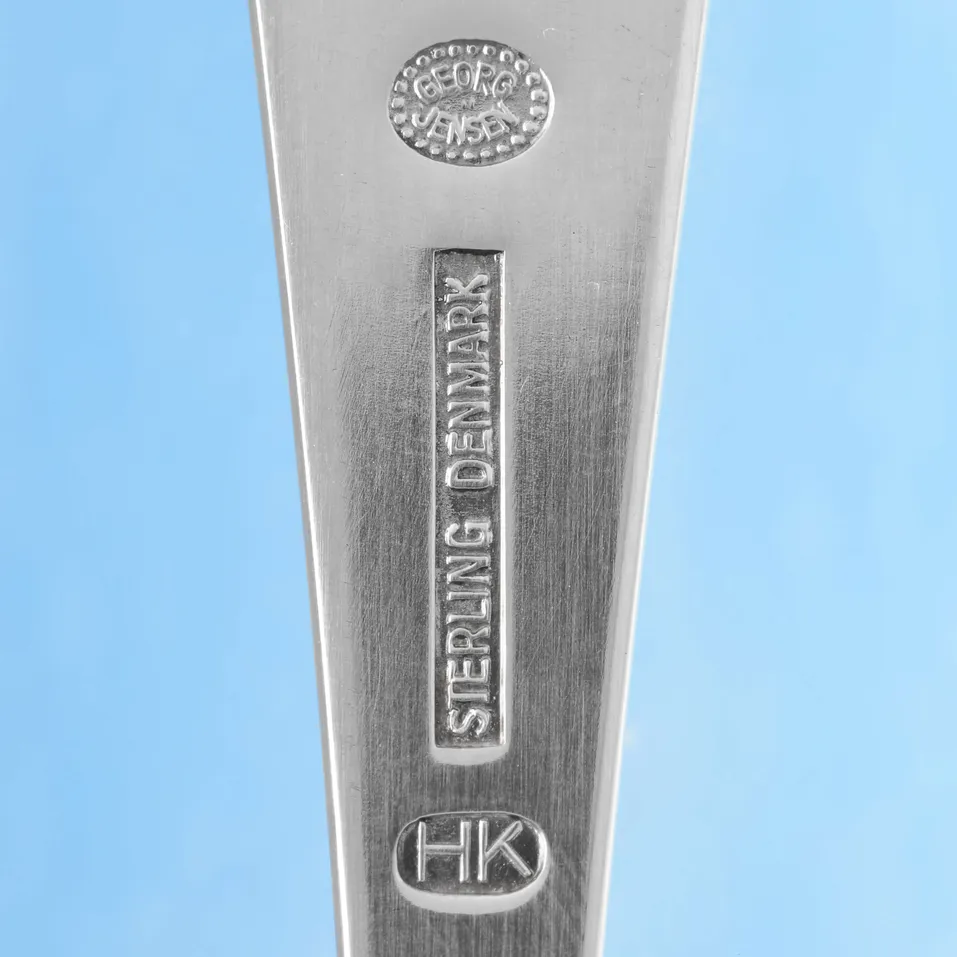 Sterling Silver & Enamel 'Card Suit' Set of Tea Spoons - Georg Jensen, made circa 1945 - George VI - Image 4