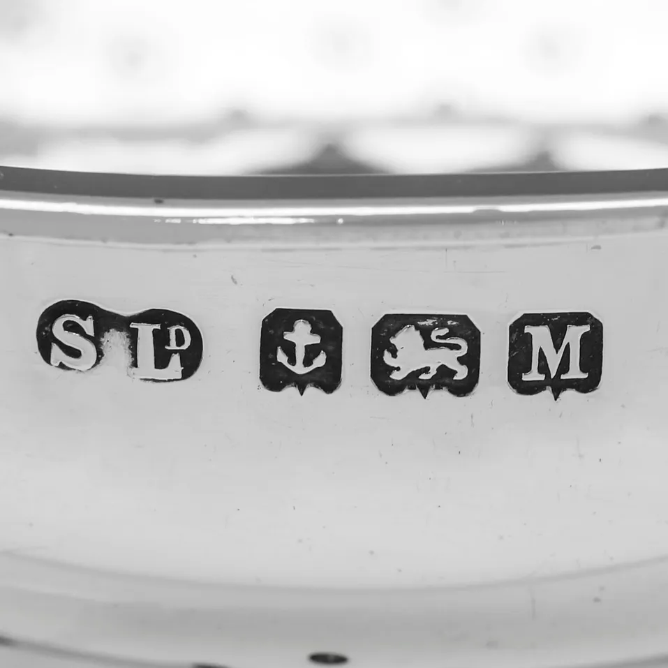 Sterling Silver Tea Strainer - William Suckling Ltd., hallmarked in 1935 Birmingham - George V - Image 5