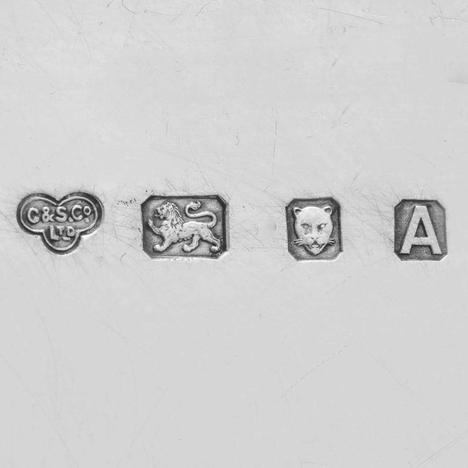 Sterling Silver Tray - Goldsmiths & Silversmiths Co., hallmarked in 1936 London - Edward VIII - Image 5