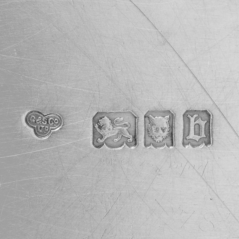 Antique Sterling Silver Tray - Goldsmiths & Silversmiths Co., hallmarked in 1917 London - George V - Image 7