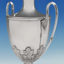 Antique Sterling Silver Cup and Cover - hallmarked in 1773 London - George III - Thumbnail 4