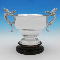 Antique Sterling Silver Trophy with Dragon Handles - Goldsmiths & Silversmiths Co., hallmarked in 1910 London - George V - Thumbnail 1