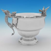Antique Sterling Silver Trophy with Dragon Handles - Goldsmiths & Silversmiths Co., hallmarked in 1910 London - George V - Thumbnail 2