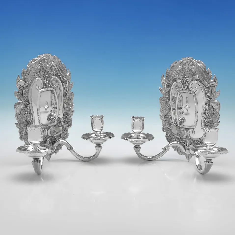 Britannia Standard Silver Pair of Wall Sconces - Asprey & Co. Ltd., hallmarked in 1955 London - Elizabeth II