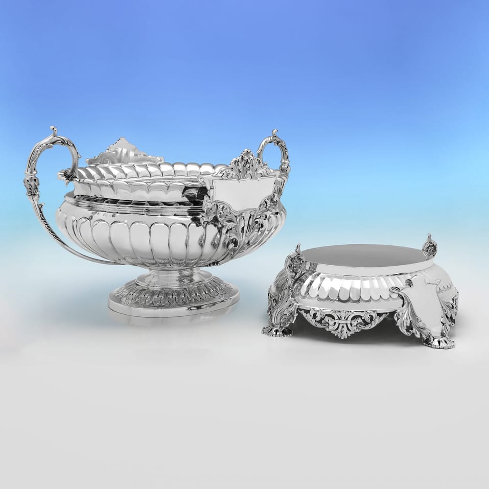 Antique Sterling Silver Wine Cistern - Barker Brothers Ltd., hallmarked in 1904 Birmingham - Edwardian - Image 3