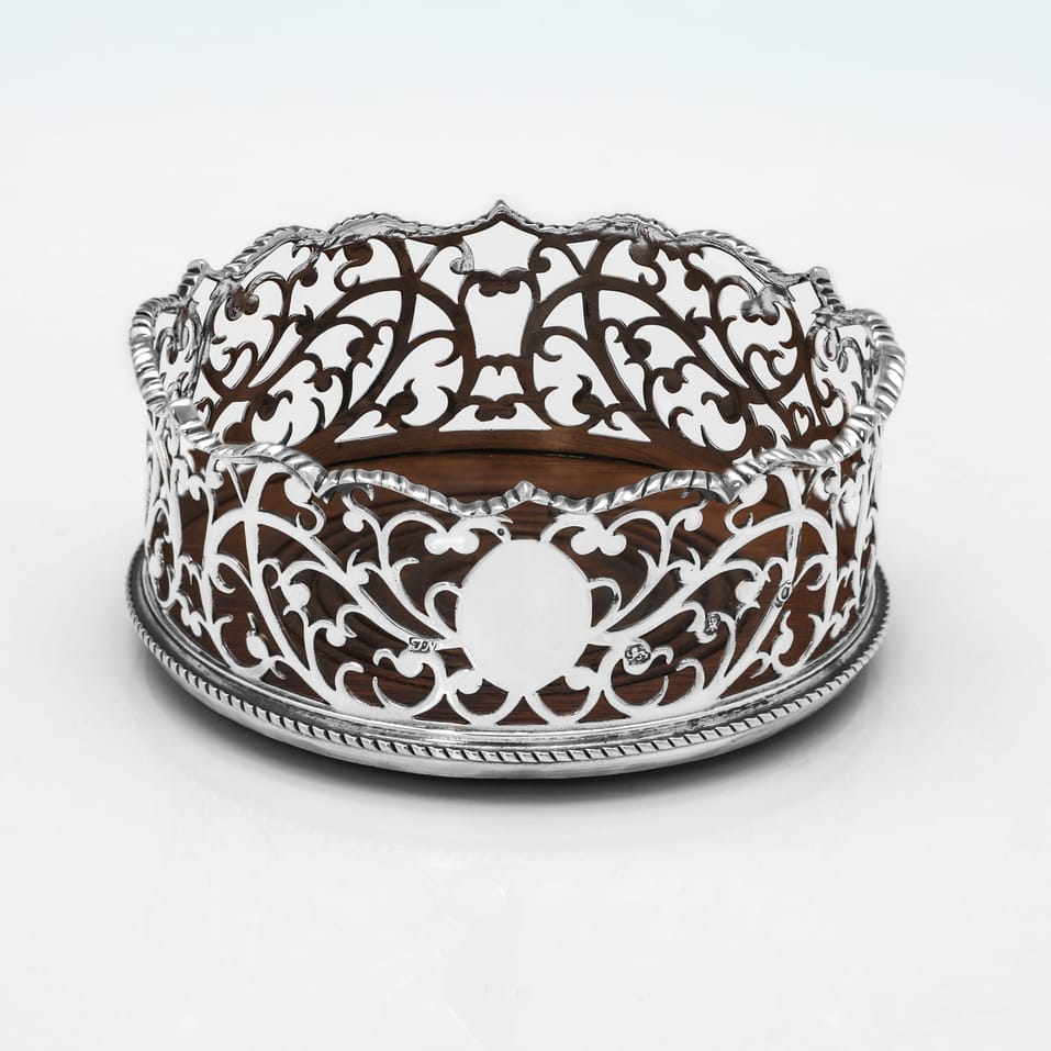 Antique Sterling Silver Pair of Wine Coasters - Thomas Nash, hallmarked in 1769 London - George III - Image 3